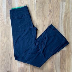 Lululemon Yoga Pants ✨ REVERSIBLE